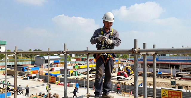 钢结构楼梯安装安全技术交底_钢结构安装施工流程_钢结构安装技术交底